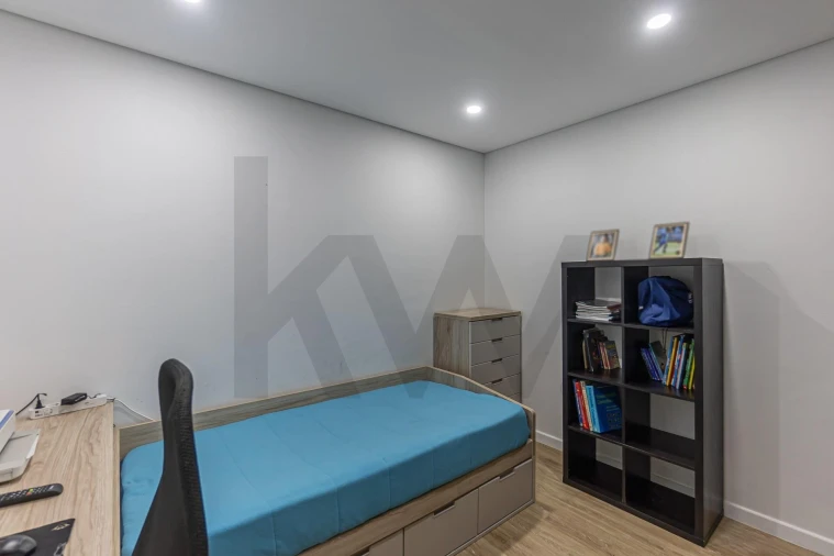 Apartamento T2 para Venda em Avintes Foto 12