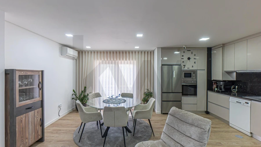 Apartamento T2 para Venda em Avintes