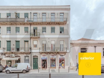 Apartamento T3 para Venda em Beato
