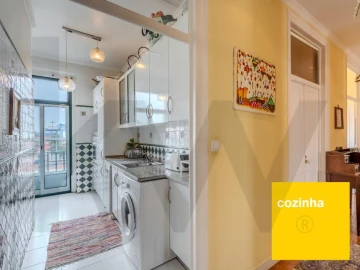 Apartamento T3 para Venda em Beato