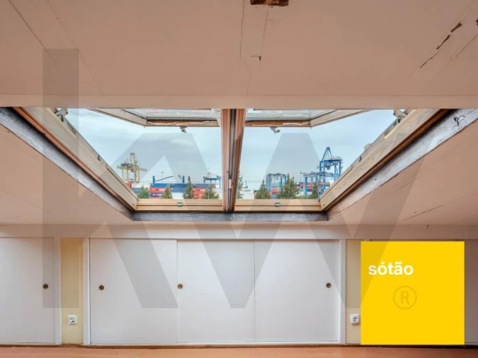Apartamento T3 para Venda em Beato Foto 38