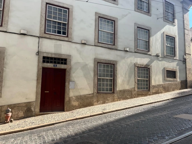 Apartamento T2 para Arrendamento em Santa Maria Maior Foto 14