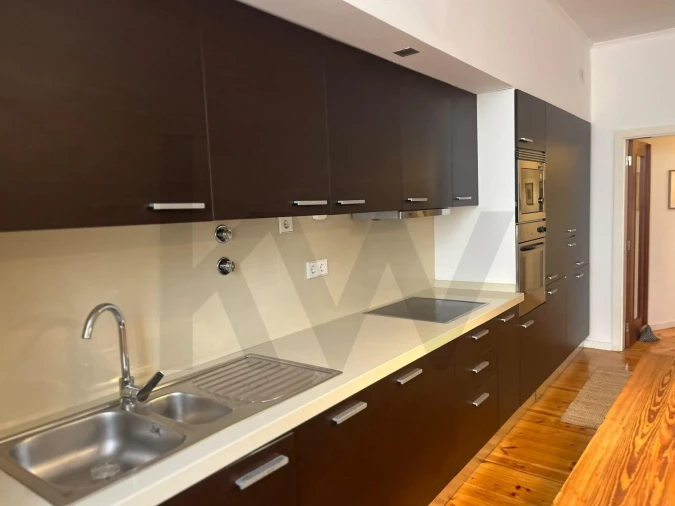 Apartamento T2 para Arrendamento em Santa Maria Maior Foto 4