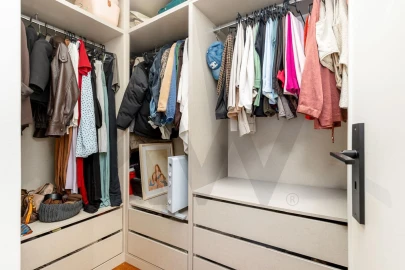 Apartamento T3 para Arrendamento em Carnaxide e Queijas
