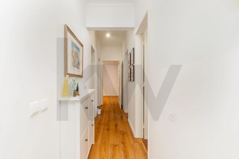 Apartamento T3 para Arrendamento em Carnaxide e Queijas Foto 15