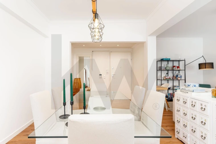Apartamento T3 para Arrendamento em Carnaxide e Queijas Foto 13
