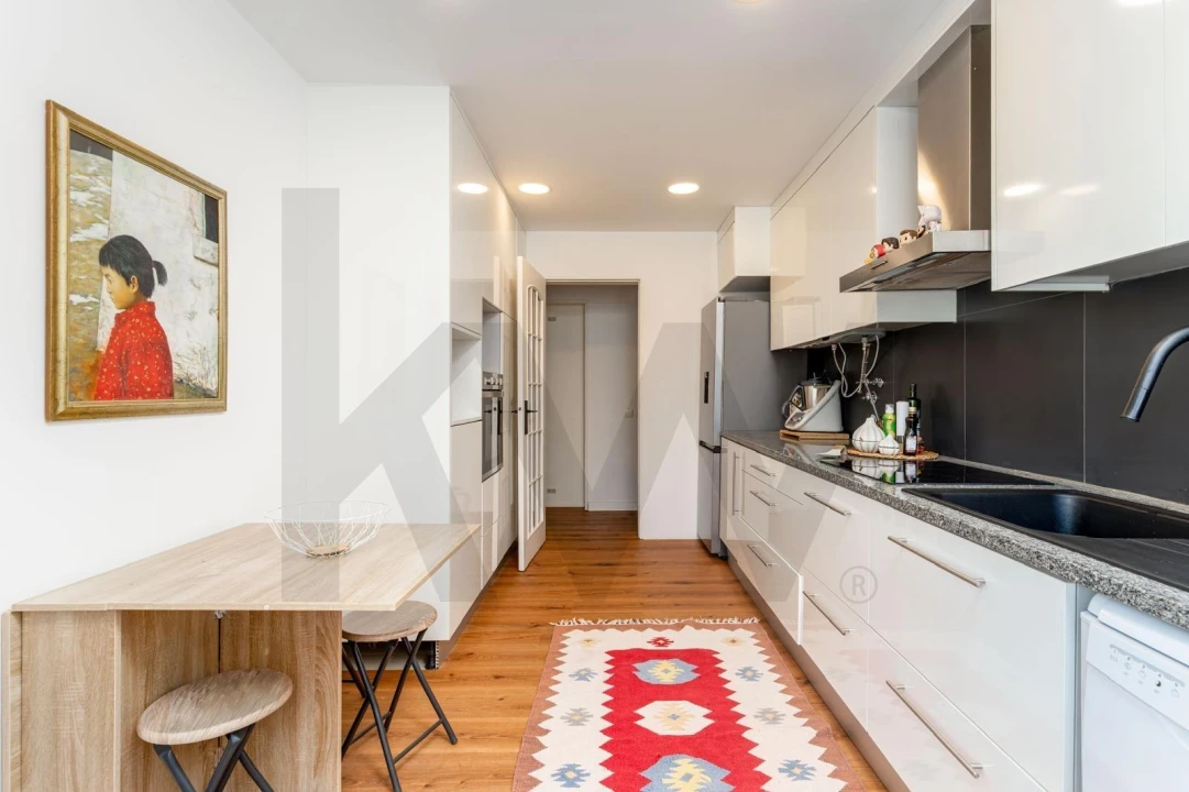 Apartamento T3 para Arrendamento em Carnaxide e Queijas Foto 27