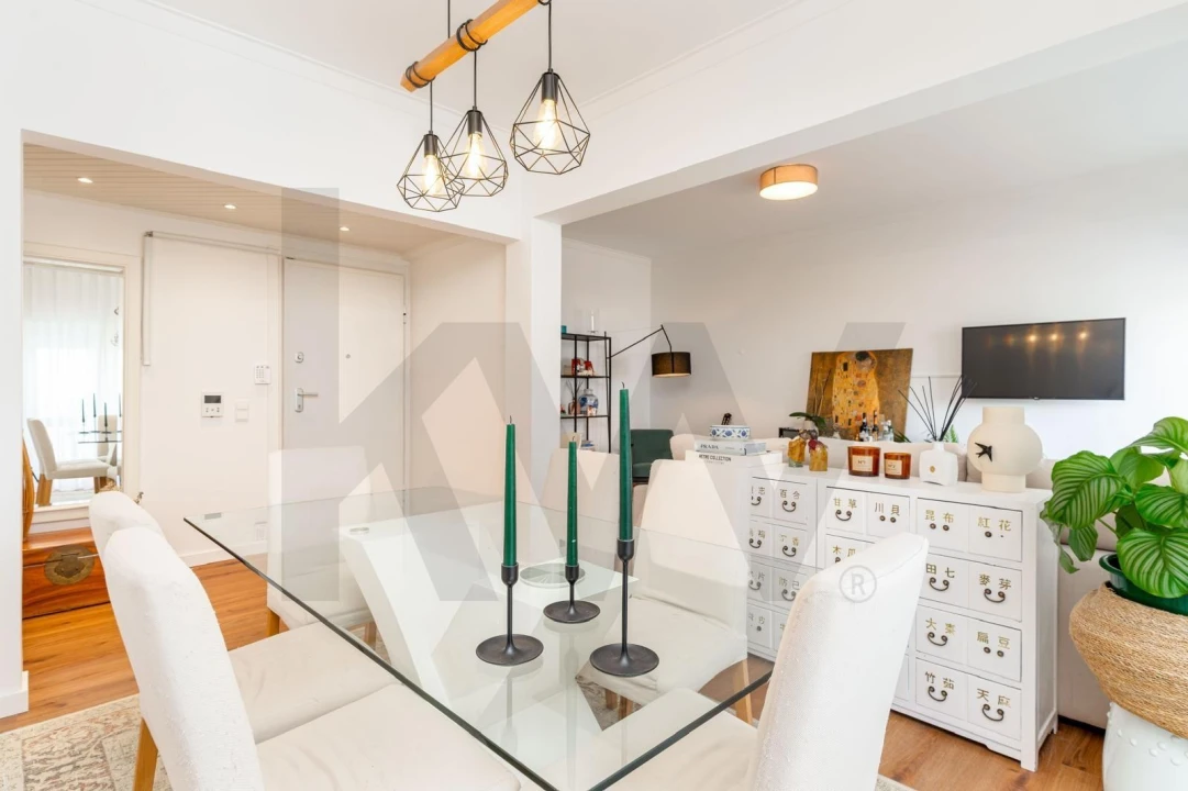 Apartamento T3 para Arrendamento em Carnaxide e Queijas Foto 4