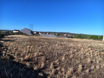 Terreno para Venda em Benquerenças