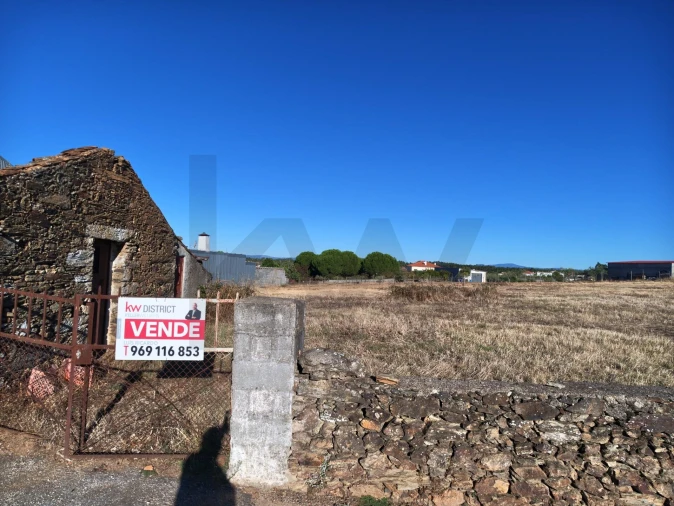 Terreno para Venda em Benquerenças Foto 4