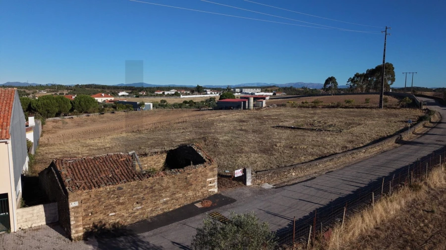 Terreno para Venda em Benquerenças Foto 10