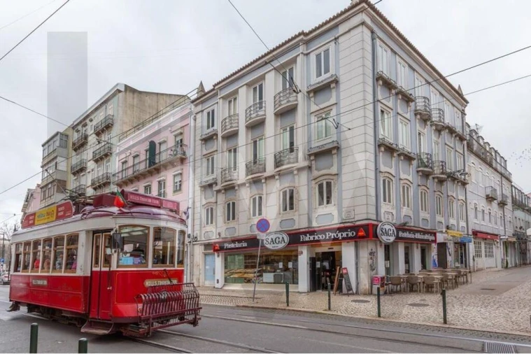 Apartamento T4 para Arrendamento em São Vicente Foto 2