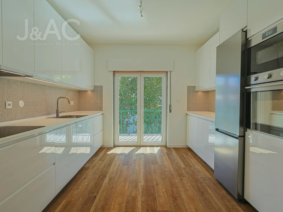 Apartamento T3 para Arrendamento em Cascais e Estoril Foto 1