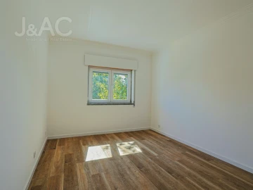 Apartamento T3 para Arrendamento em Cascais e Estoril