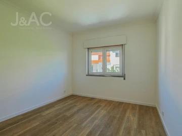 Apartamento T3 para Arrendamento em Cascais e Estoril