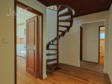 Apartamento T3 para Arrendamento em Cascais e Estoril