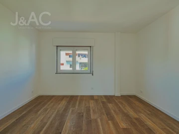 Apartamento T3 para Arrendamento em Cascais e Estoril