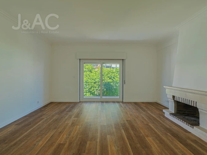 Apartamento T3 para Arrendamento em Cascais e Estoril Foto 2
