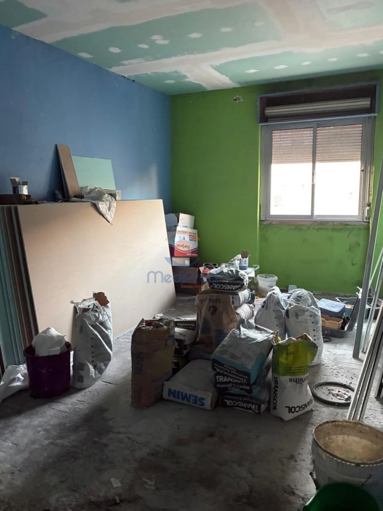 Apartamento T3 para Venda em Odivelas Foto 3