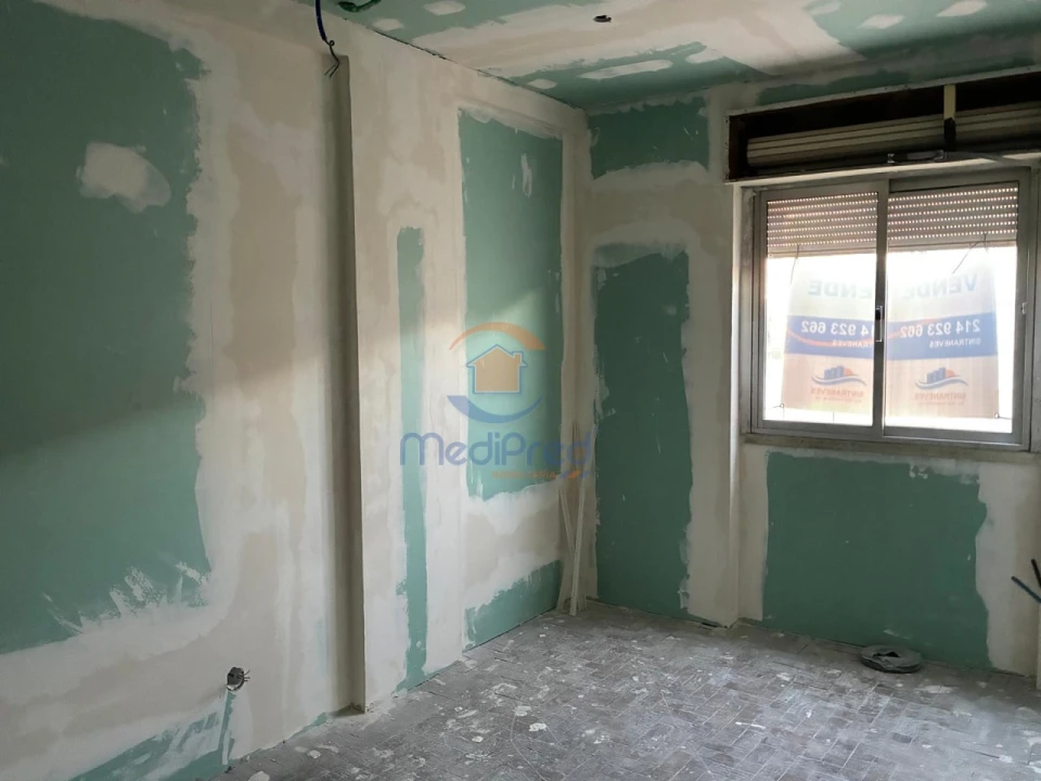 Apartamento T3 para Venda em Odivelas Foto 9