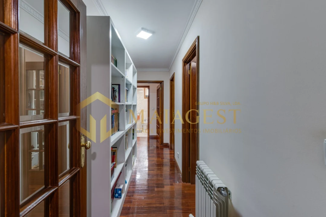 Apartamento T2 para Venda em Mafamude e Vilar do Paraíso Foto 3