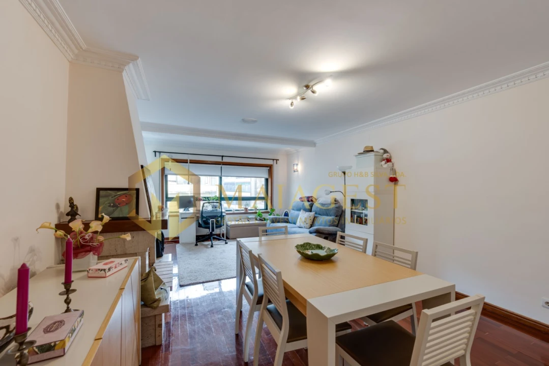 Apartamento T2 para Venda em Mafamude e Vilar do Paraíso Foto 6