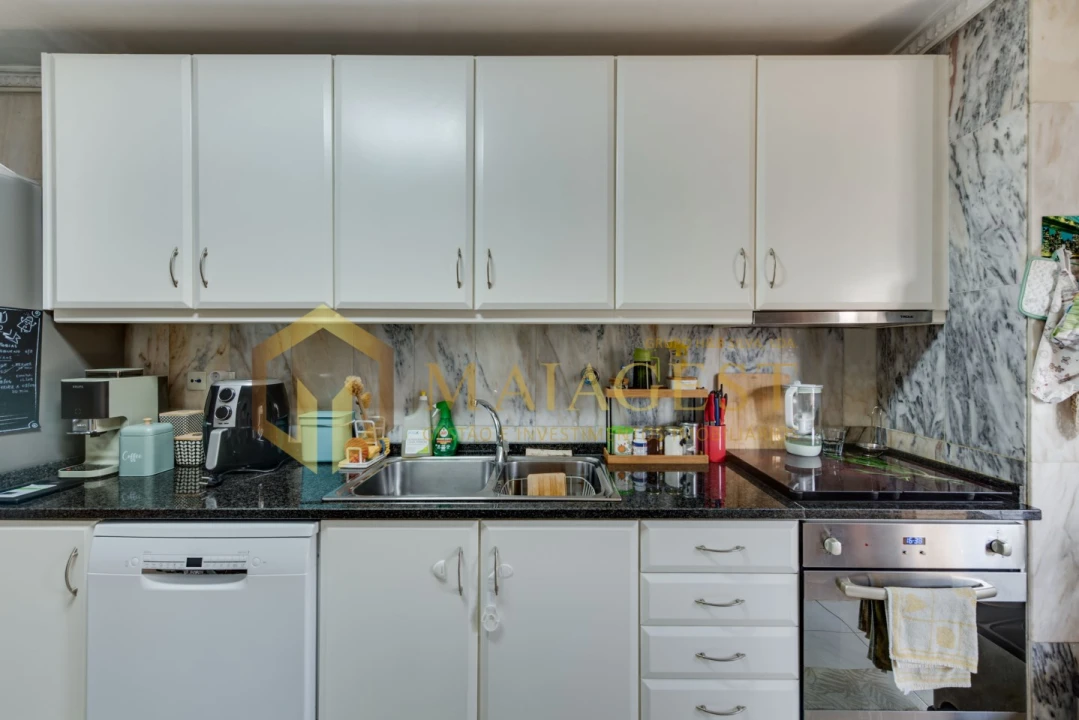 Apartamento T2 para Venda em Mafamude e Vilar do Paraíso Foto 14