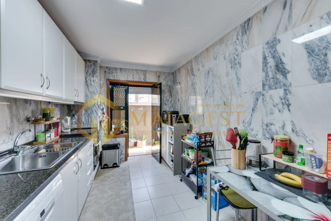 Apartamento T2 para Venda em Mafamude e Vilar do Paraíso Foto 15