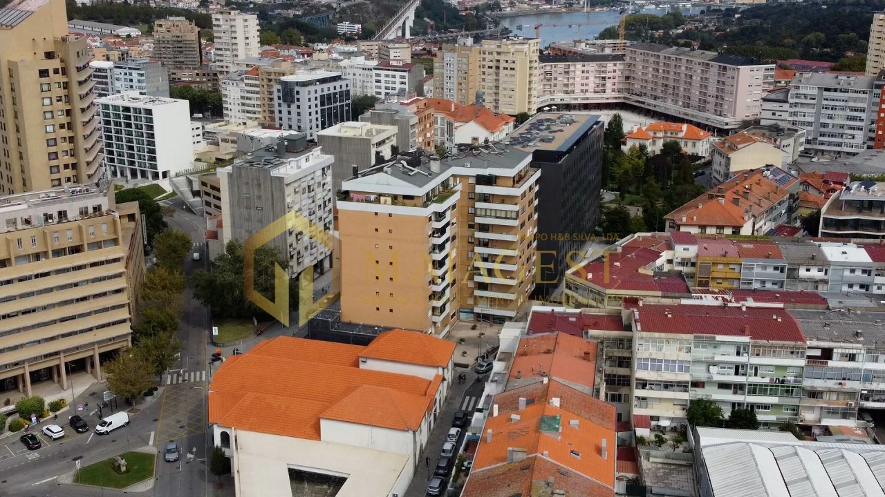 Apartamento T2 para Venda em Mafamude e Vilar do Paraíso Foto 38