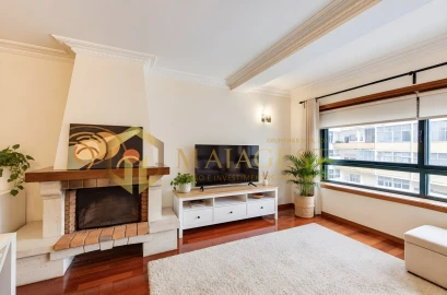 Apartamento T2 para Venda em Mafamude e Vilar do Paraíso