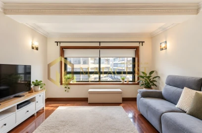 Apartamento T2 para Venda em Mafamude e Vilar do Paraíso