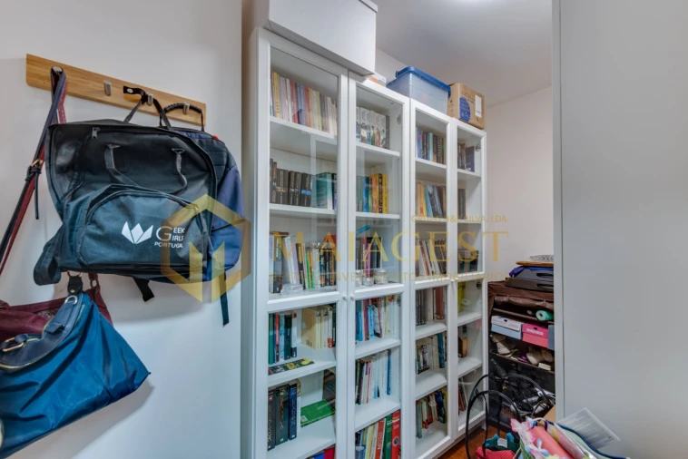 Apartamento T2 para Venda em Mafamude e Vilar do Paraíso Foto 21