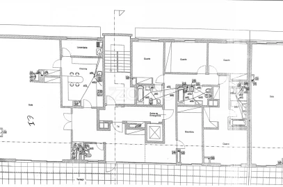 Apartamento T5 para Venda em Paranhos