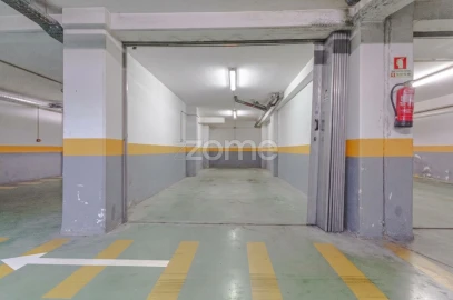 Apartamento T5 para Venda em Paranhos