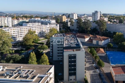 Apartamento T5 para Venda em Paranhos