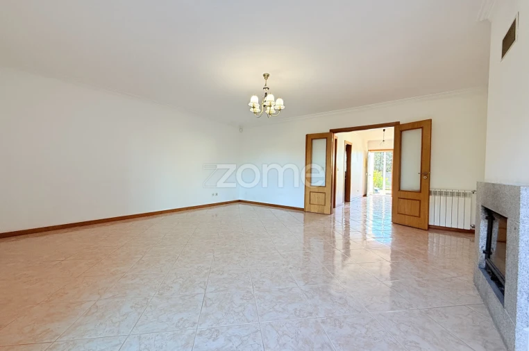 Moradia T3 para Venda em Lousado Foto 9