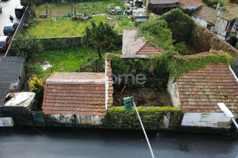 Moradia T10 para Venda em Oliveira do Douro Foto 2