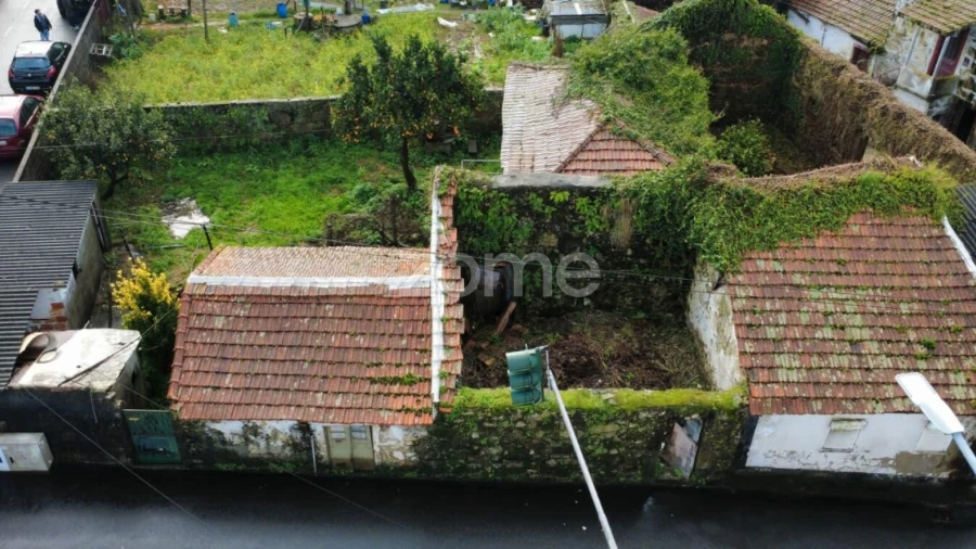 Moradia T17 para Venda em Oliveira do Douro