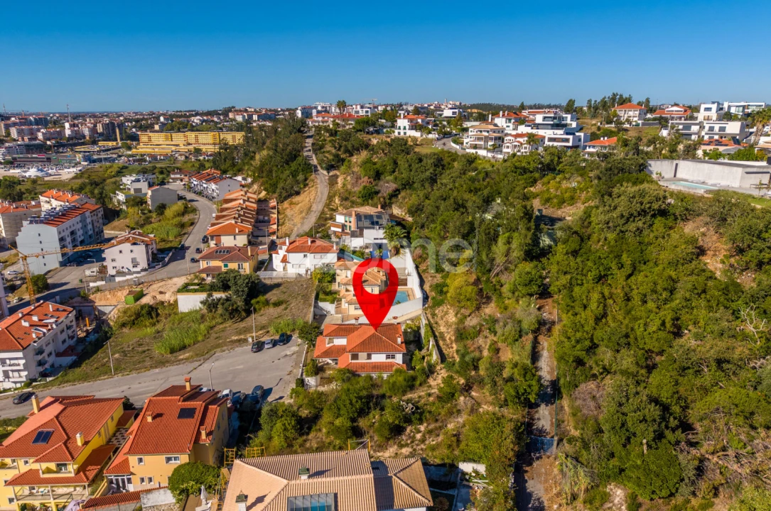Moradia T5 para Venda em Leiria, Pousos, Barreira e Cortes Foto 67