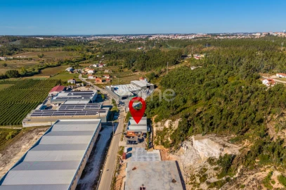 Terreno Comércio / Armazém para Venda em Leiria, Pousos, Barreira e Cortes