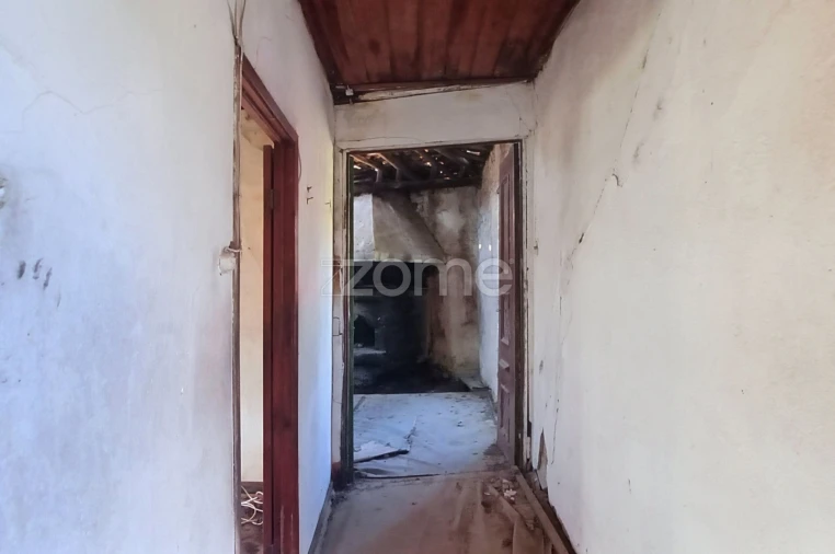 Moradia T3 para Venda em Vila Nova Foto 18