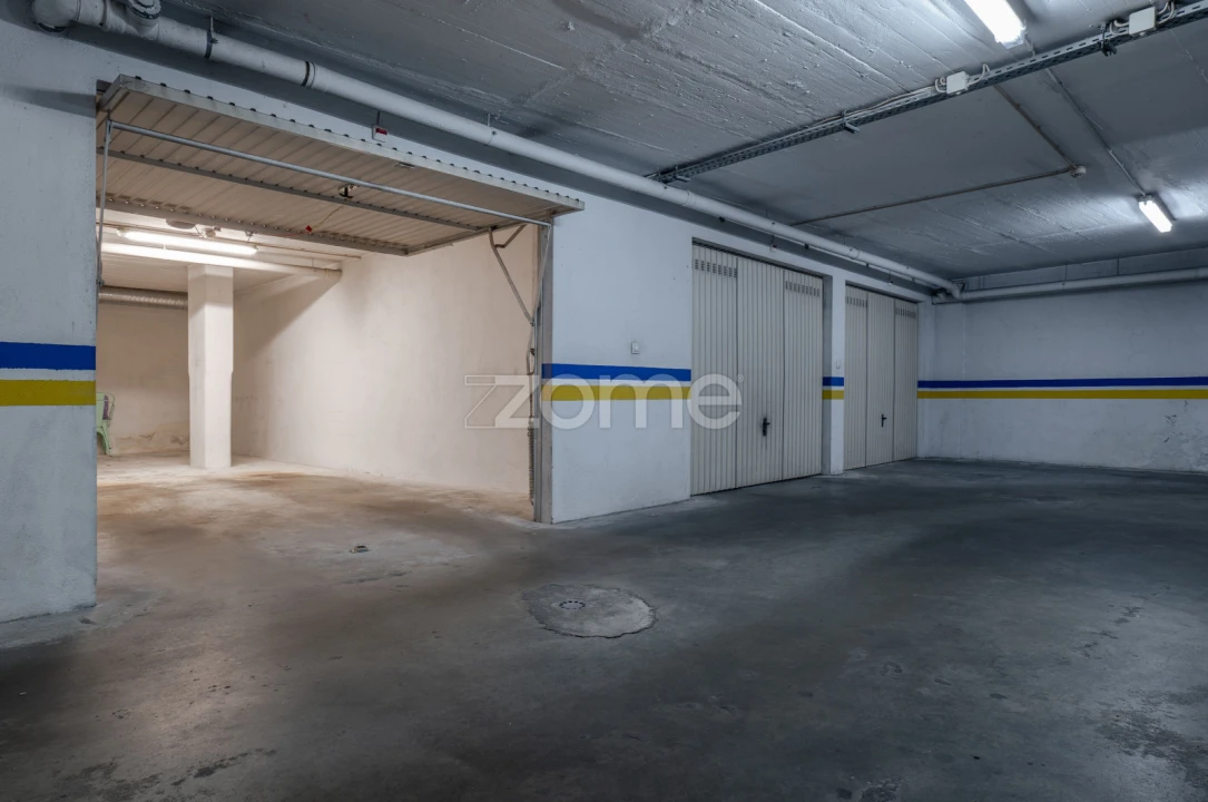 Apartamento T2 para Arrendamento em Odivelas Foto 27