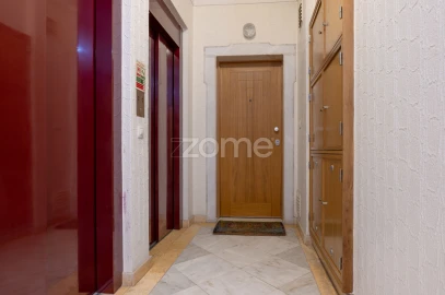 Apartamento T2 para Arrendamento em Odivelas