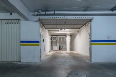Apartamento T2 para Arrendamento em Odivelas