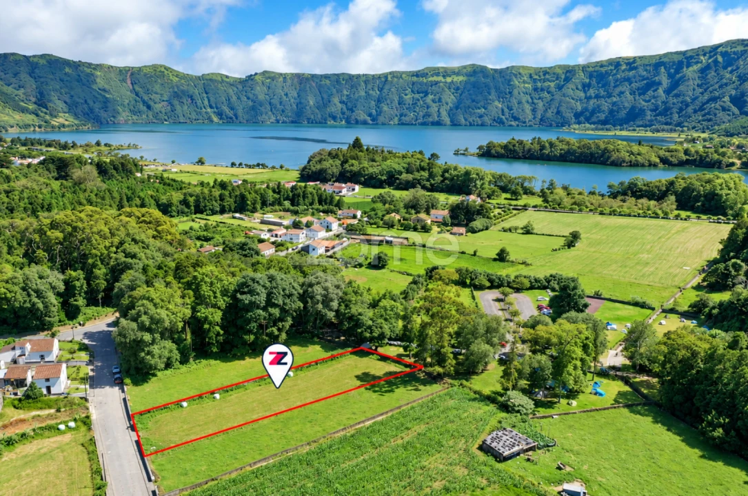 Terreno para Venda em Sete Cidades Foto 1