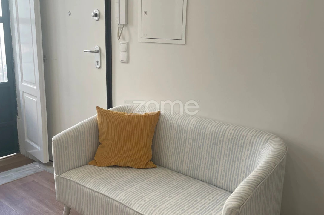 Apartamento T2 para Venda em São Vicente Foto 4