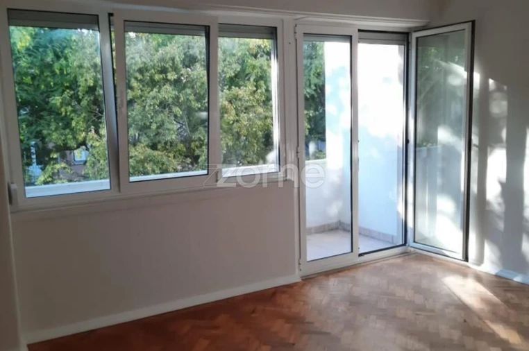 Apartamento T1 para Arrendamento em Avenidas Novas Foto 10