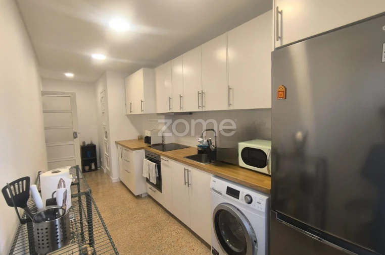 Apartamento T1 para Arrendamento em Avenidas Novas Foto 4