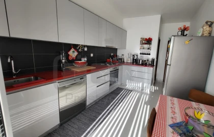 Apartamento T4 para Venda em São João Baptista e Santa Maria dos Olivais