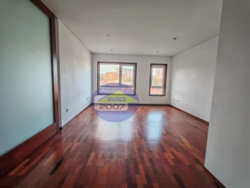 Apartamento T1 para Venda em Bonfim